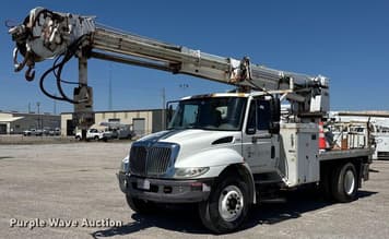 Main image International 4300